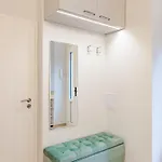 City Center Apartment Dessewffy Apartament *