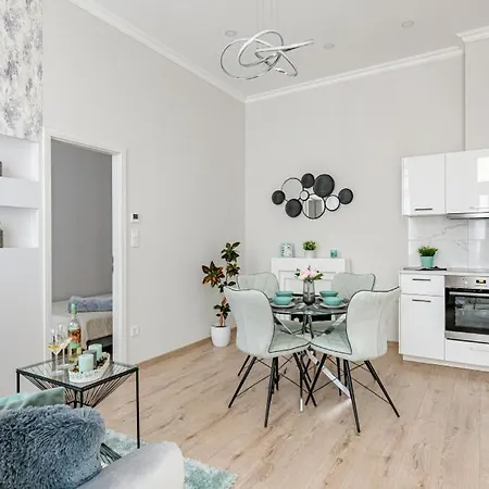 City Center Apartment Dessewffy Appartamento