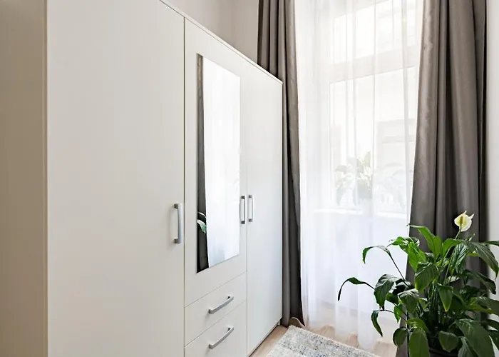 City Center Apartment Dessewffy アパート