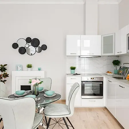 City Center Apartment Dessewffy *