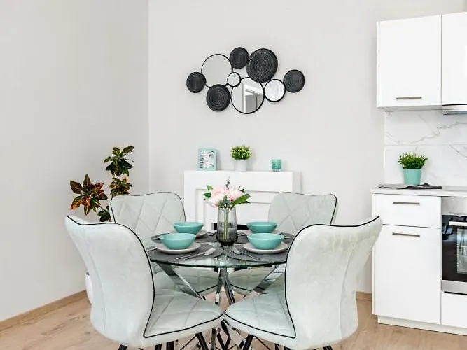 City Center Apartment Dessewffy * Budapesta